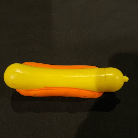 A Lucky Wish Mid century mustard squirted container hot dog - Picture 3 of 6